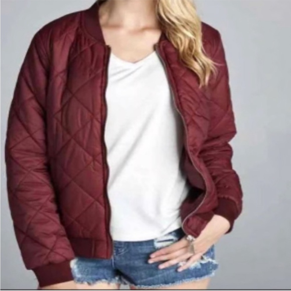 Women’s Active USA Quilted Bomber Jacket Size S